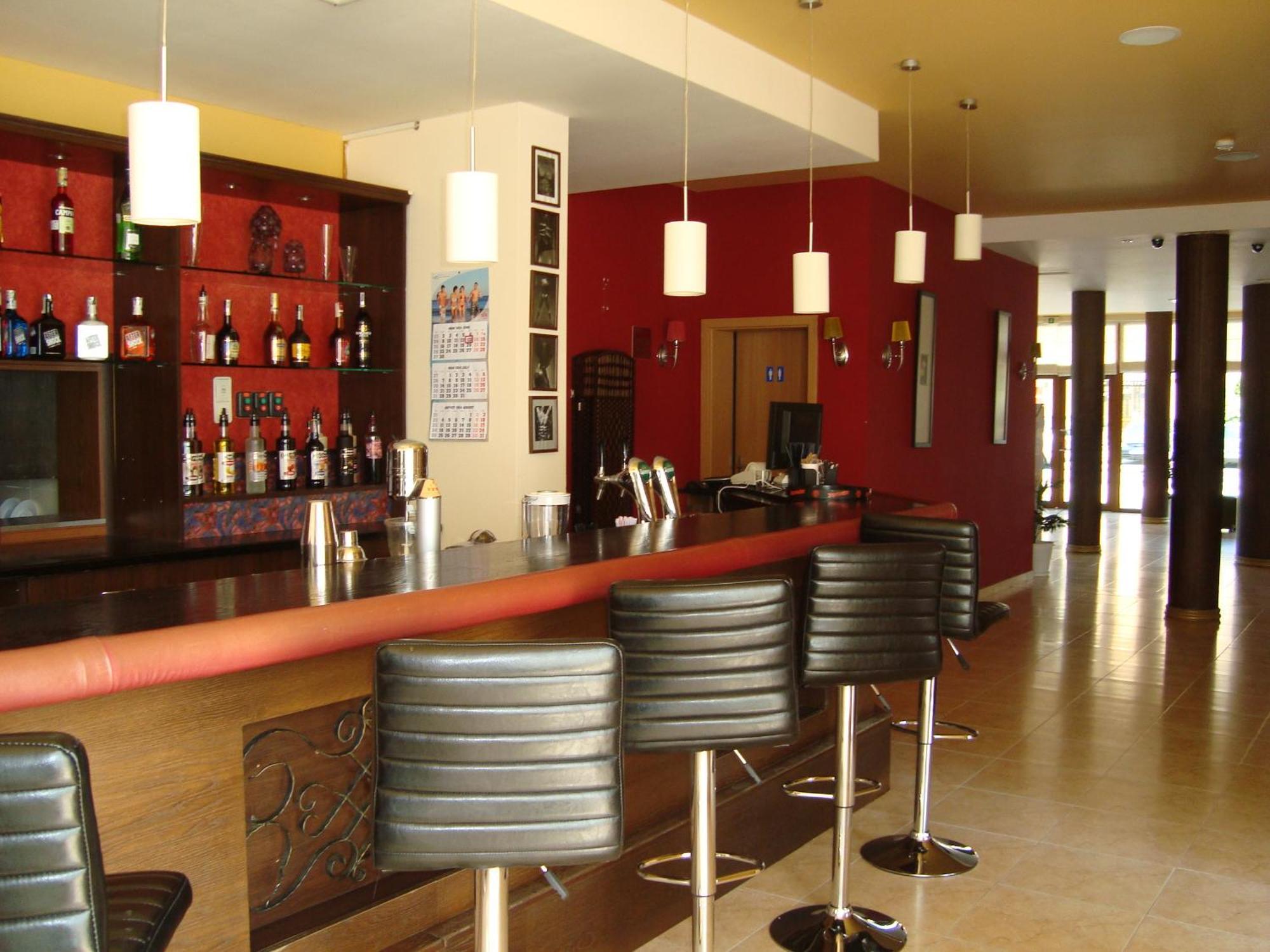 Complex Sunny Dreams Aparthotel Pantai Sunny Luaran gambar