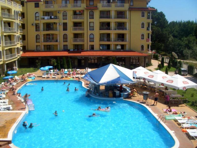 Complex Sunny Dreams Aparthotel Pantai Sunny Luaran gambar